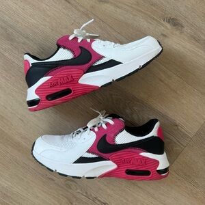 Women’s Nike Air Max Excee